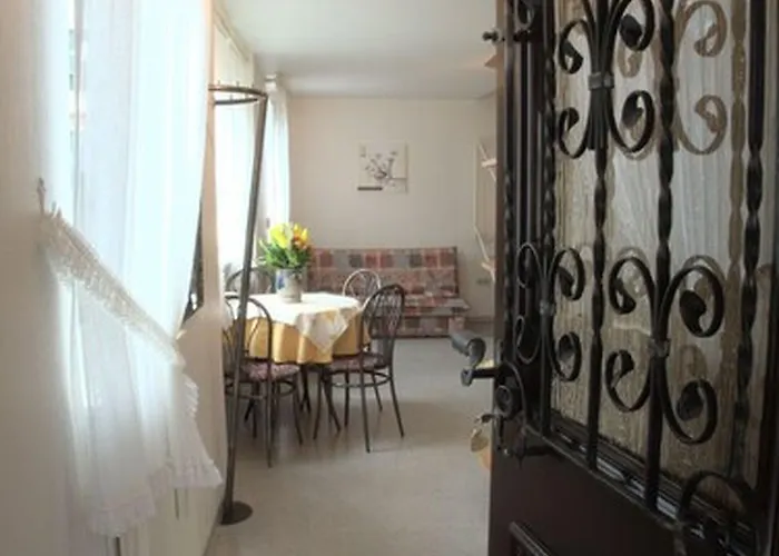 Weingut Jacob Lill Iv. Nachfolger Hotel