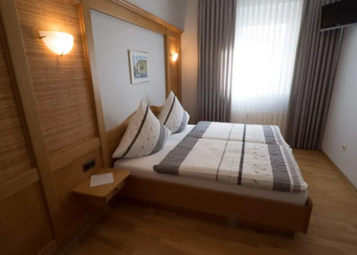 Weingut Jacob Lill Iv. Nachfolger 3* Ruedesheim am Rhein